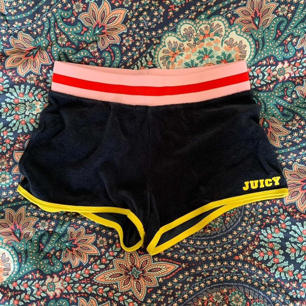 Juicy couture shorts